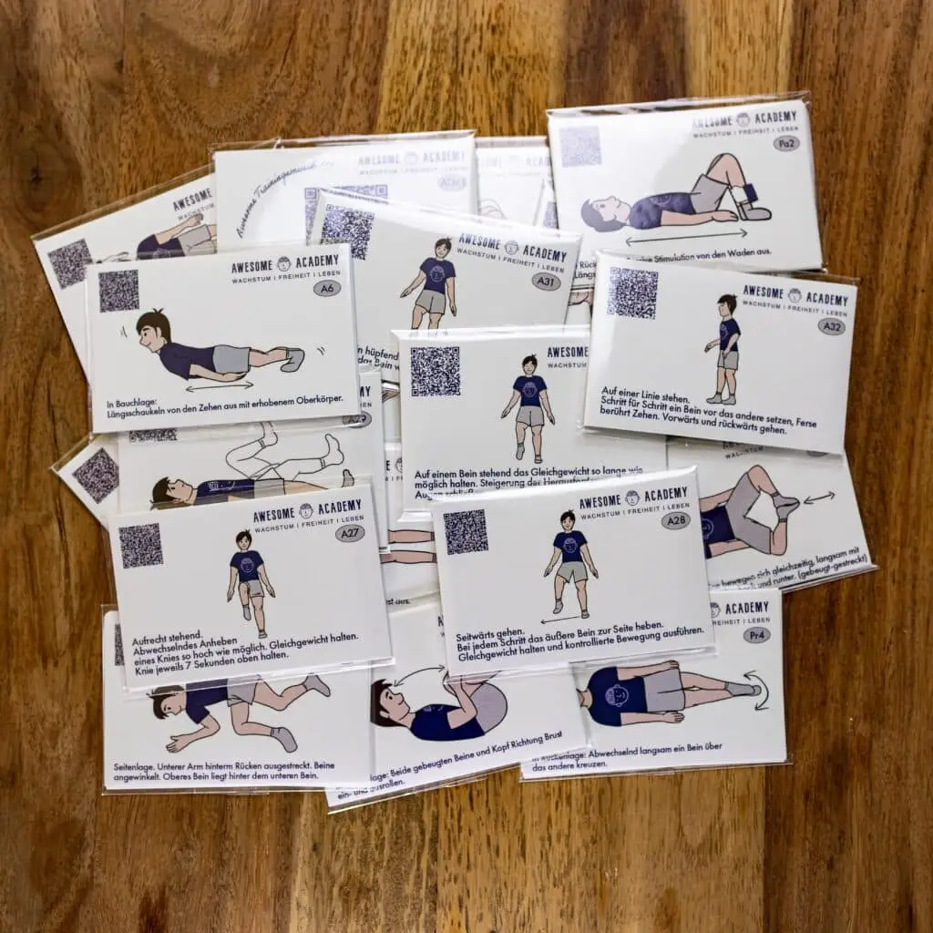 Verschiedene Übungsaufkleber als Kategorie Bild für die entsprechende Gruppe im Awesome Academy Shop